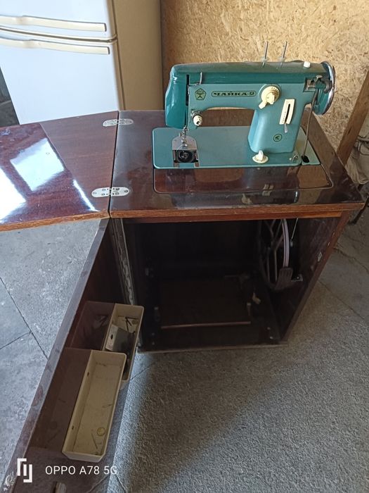 Ножная швейная машина