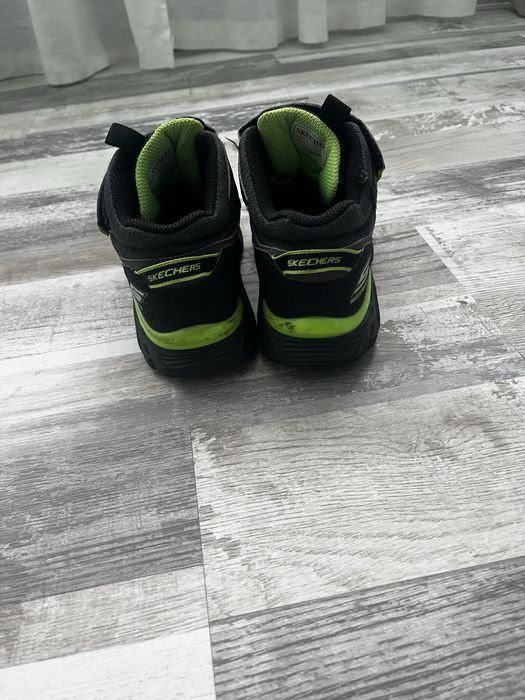 Зимни обувки Skechers 32н