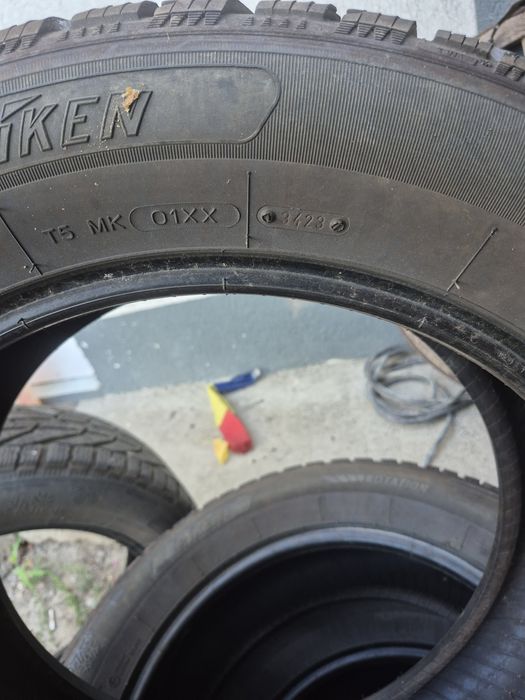 De vânzare 255 55 r19