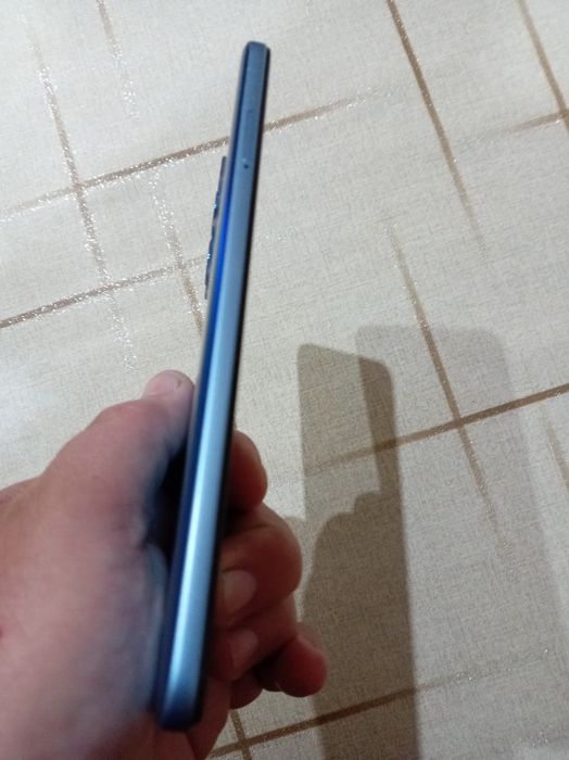 Продавам Redmie Note 12 5G