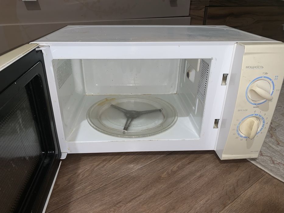 Микроволновая печь
