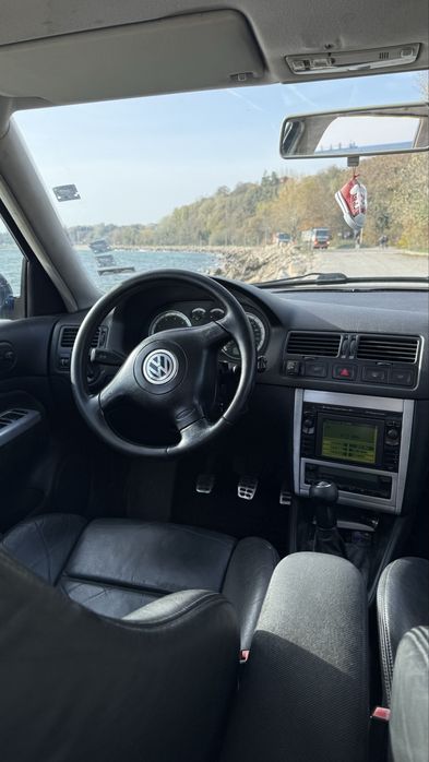 Volkswagen Golf 4 2.8 VR6, 6 скорости, модифициран, газово