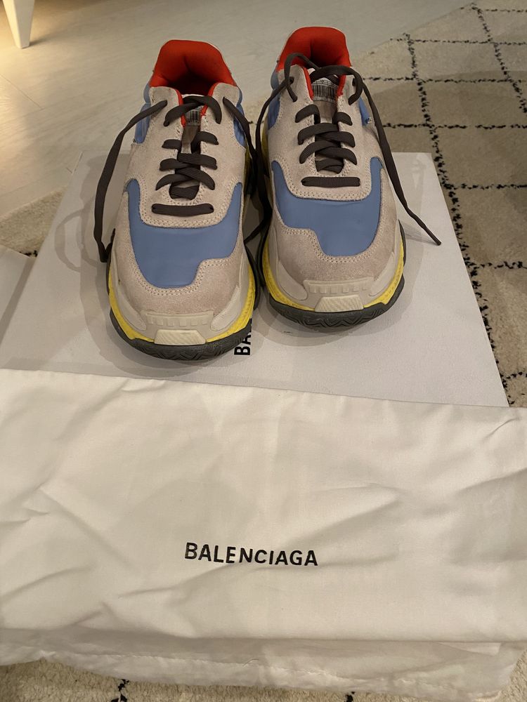 Balenciaga Triple s originali editie limitata