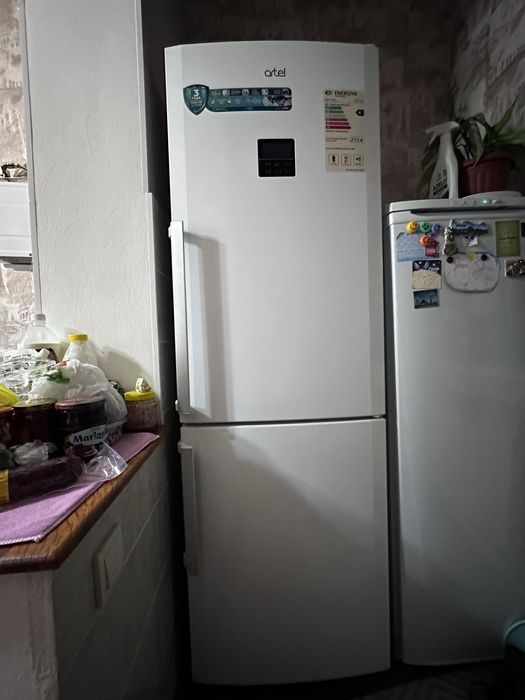 Срочно продам холодильник