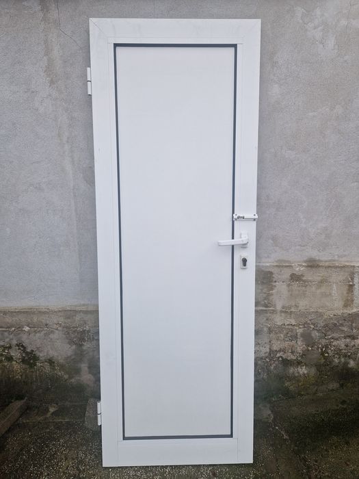 Алуминиева врата без каса 186х66,5 см