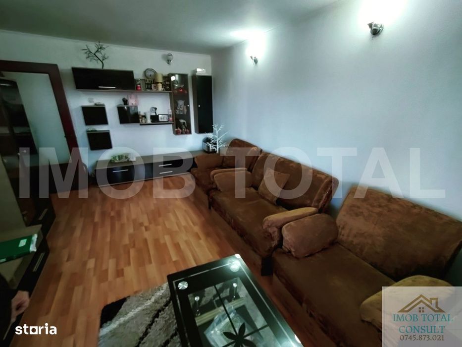 Apartament 3 camere Costesti mobilat si utilat, etaj 4/4