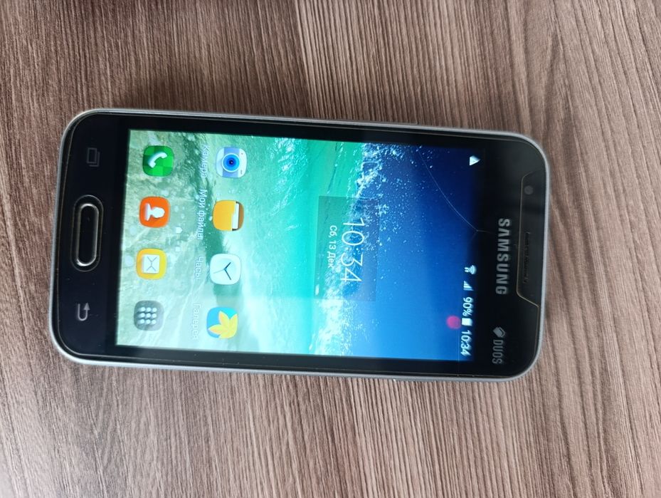 Мобильный телефон.