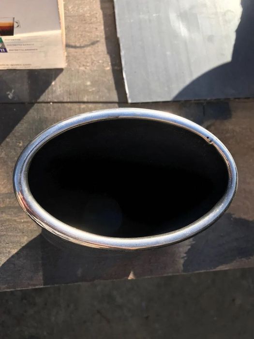 Гърне и спортен накрайник за автомобил