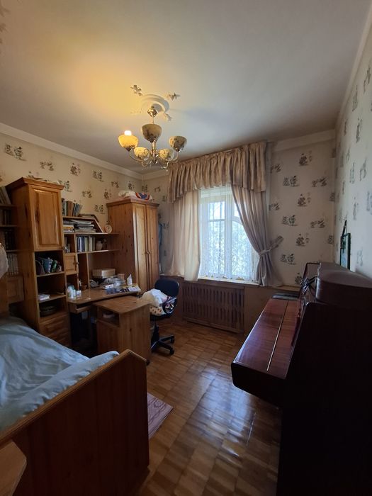 Продаю 3 ком квартира на 5 этаже 5 этажного дома. Тузель 2.