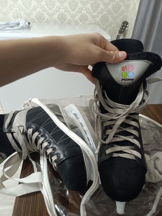 Коньки Роджер 41 размер