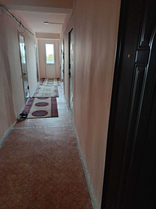 2-комнатная квартира в Мирзо-Улугбекском районе, ТТЗ-2, вдоль дороги !