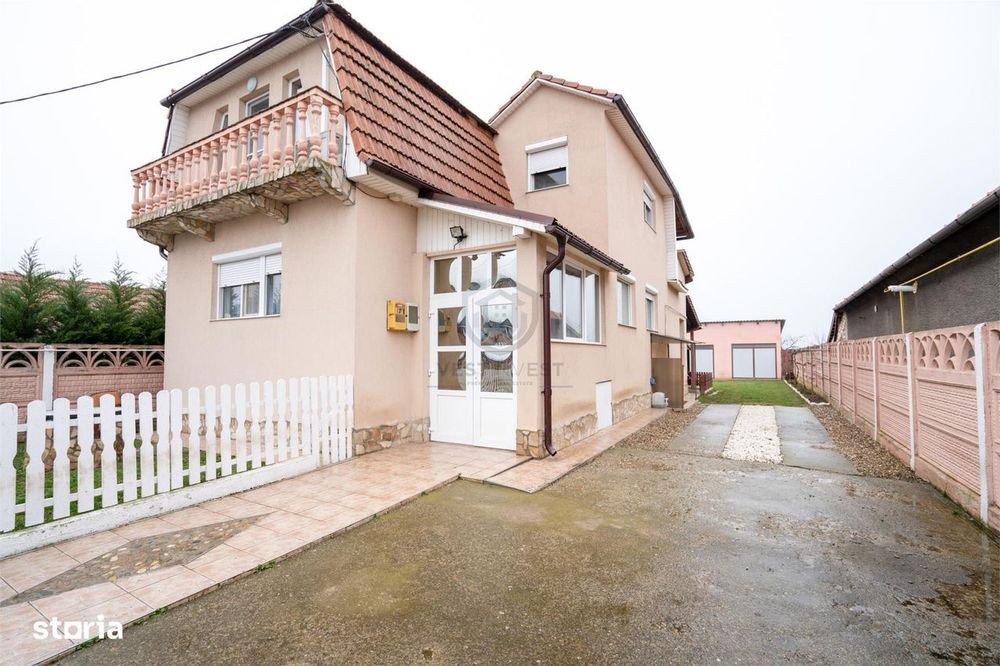 Casa cu 4 camere si 1000 mp teren Santandrei