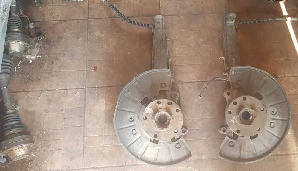 Perna aer Amortizor arc Fuzeta Caseta directie Cardan VW Touareg 7L 30