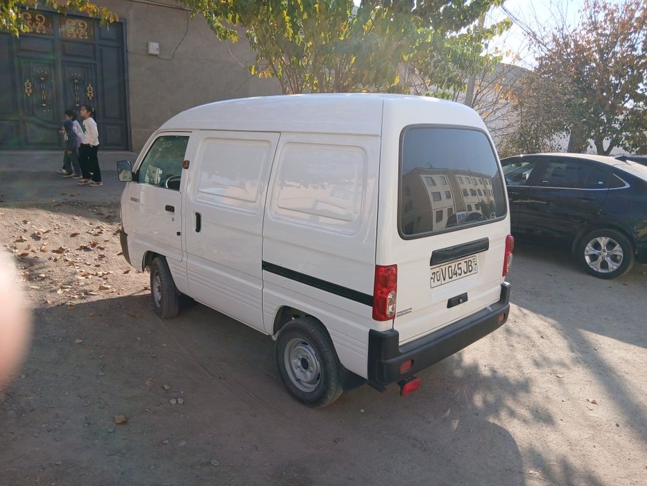 Дамас сотилади янги