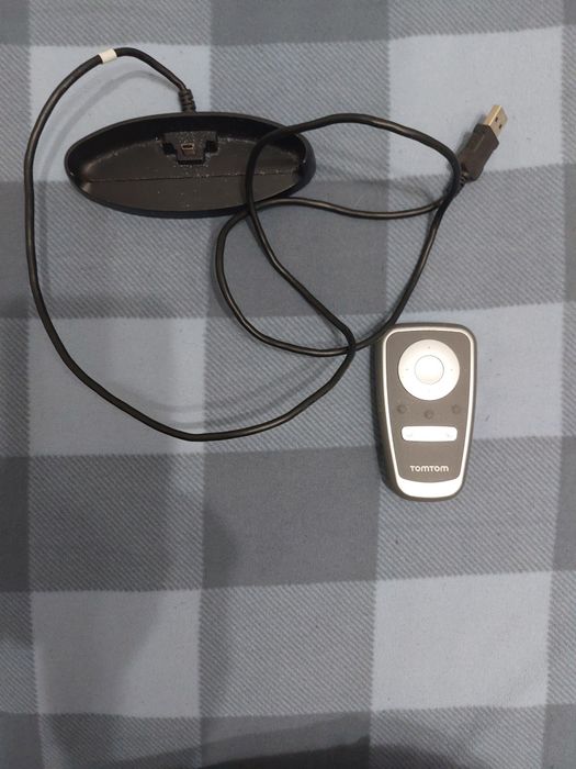 Vand Tomtom  in stare de functionare