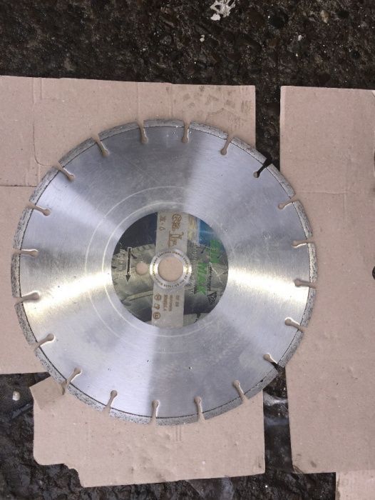 Panza Disc Tăiere Asfalt Dia-MAX 300x25,4 BF 68