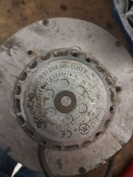 Vând ventilator centrala vissman