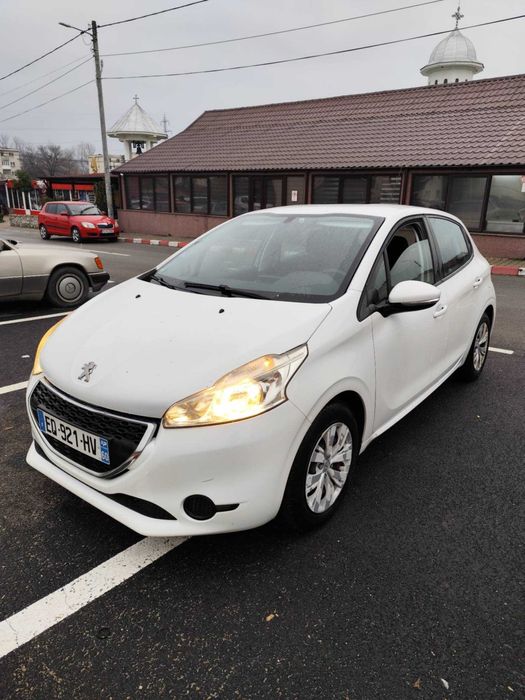 Peugeot 208...2014