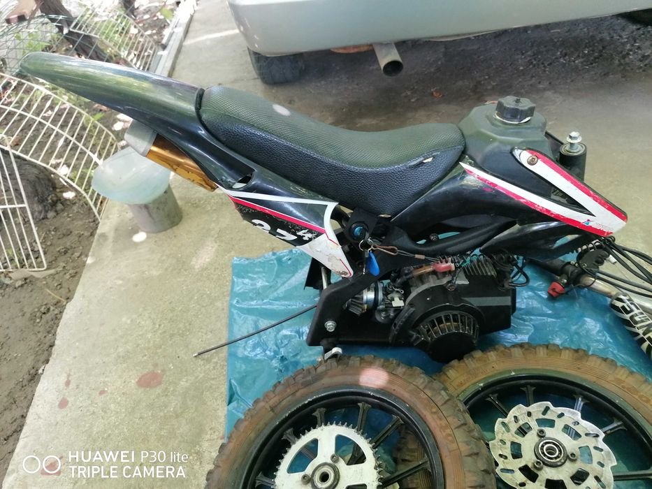SUNSTAR MONSTER  Mini cross motor bike pt.varste incepand de la 16 ani