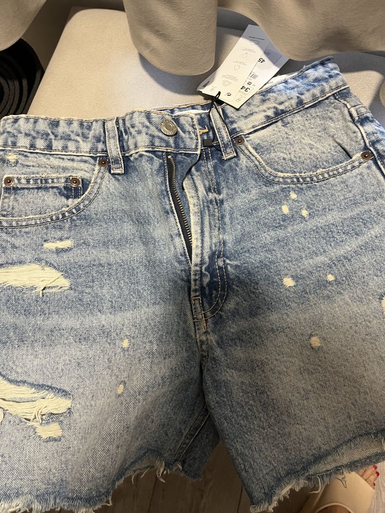 Къси панталони ZARA