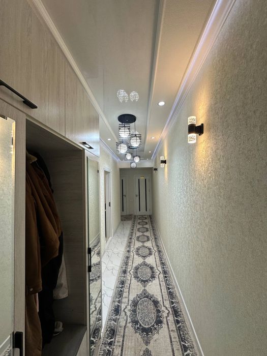 Srochna Yangi qurilgan uyda 1-etaj 3xonalik uy sotiladi.