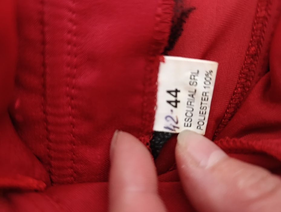 Rochie cu corset roșu