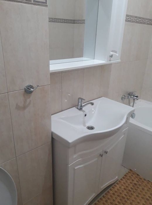 Garsoniera de inchiriat