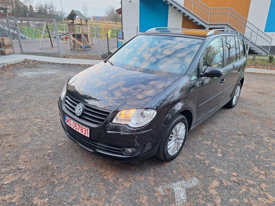 Vw touran 2008 2.0 diesel 140 cp 7 locuri