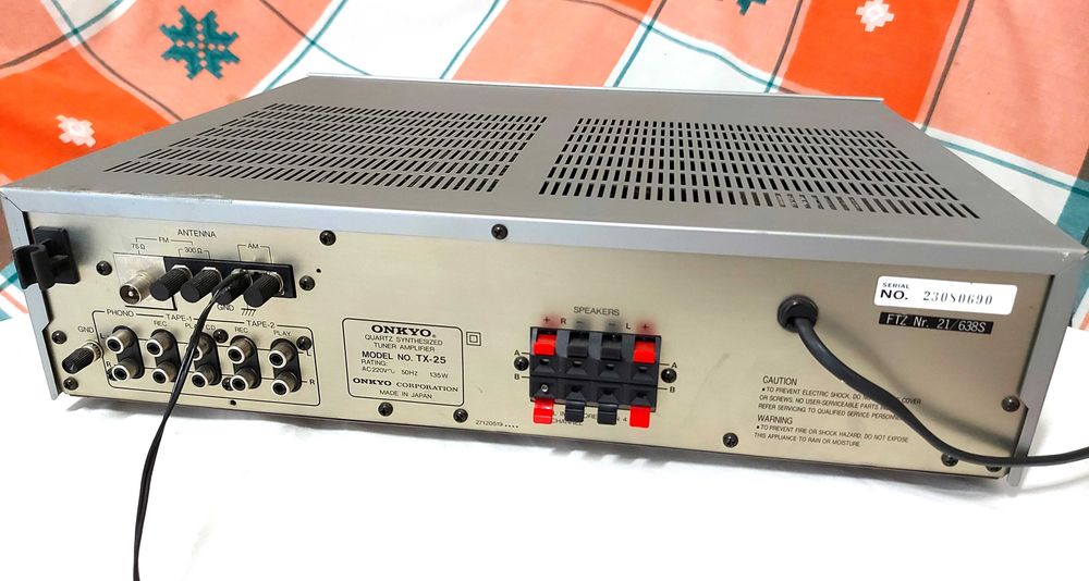 Amplificator cu radio Onkyo TX 25