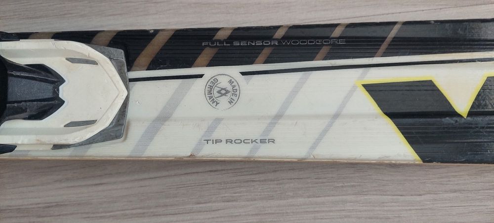 Ски Völkl racetiger SC UVO