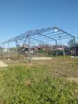 Hale și structuri metalice