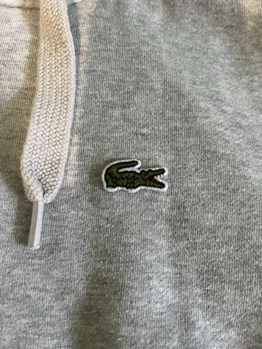 Оригинален суичър на Lacoste