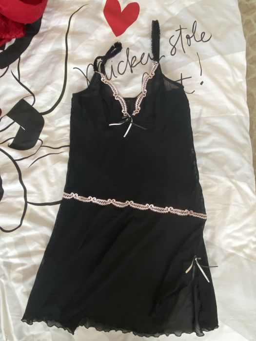 Сутиени и нощници