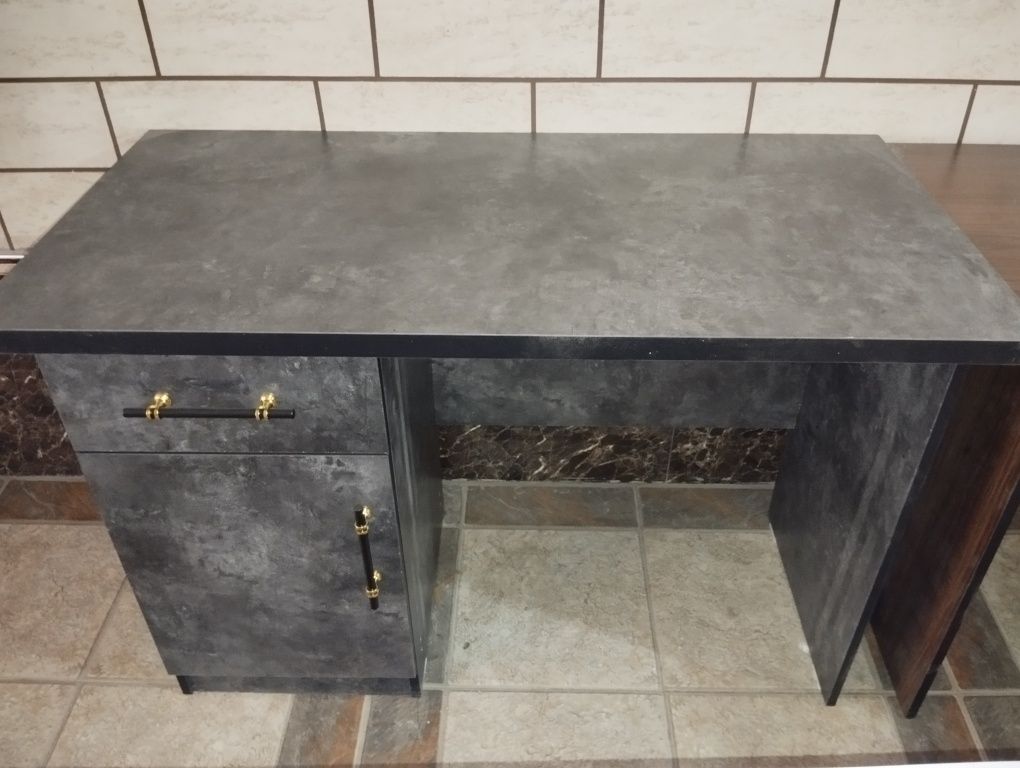 Парта сотлади нархини келшамиз