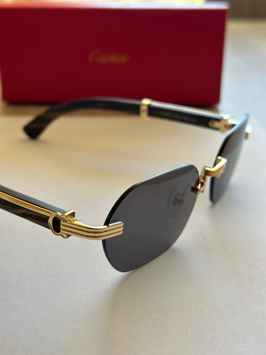 Слънчеви очила Cartier CT0362S 001  Black Horn/Gold