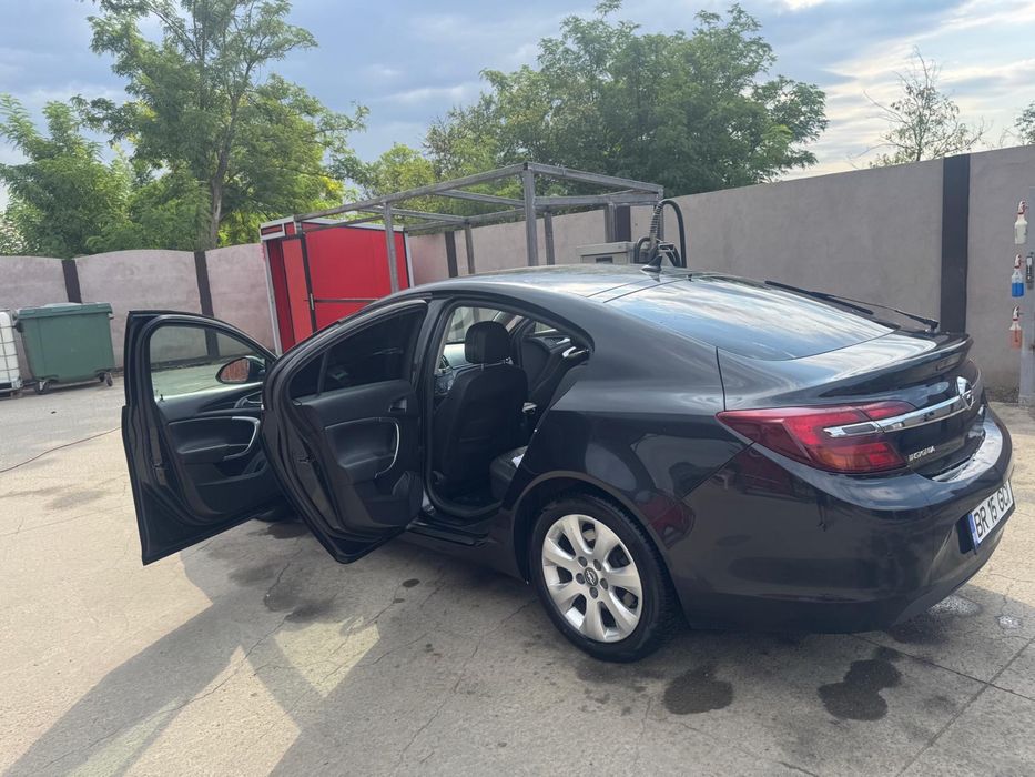 Vand Opel Insignia facelift