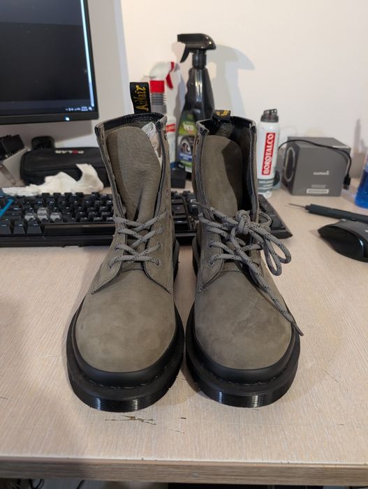 Ghete femei DR. Martens The Original noi noute, nr.38! Redus 50%!