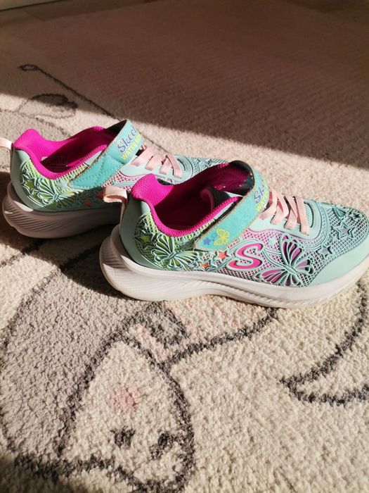 Skechers - за момиче