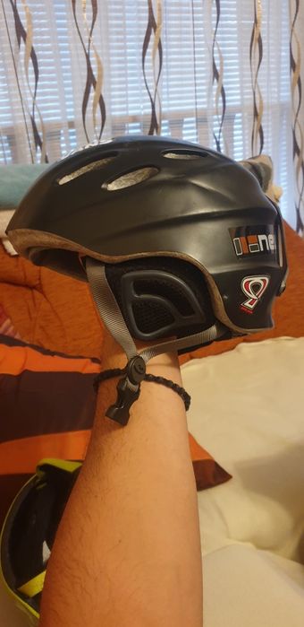 Giro каска за зимни спортове .size S 53.5-55.5см.