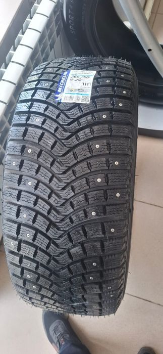 Продам 1 резину Мишлен R20, новая