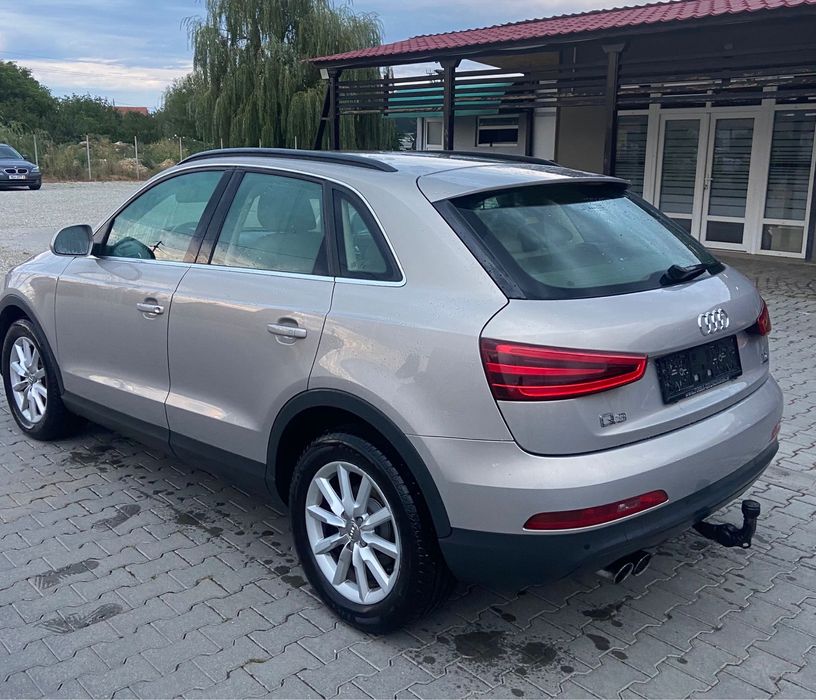 Audi Q3 quatro 2012