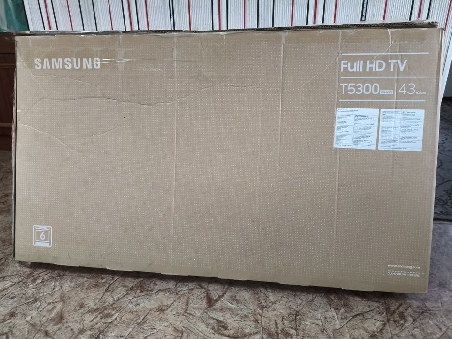 Самсунг 2024г.  "43" в идеале. 108см.