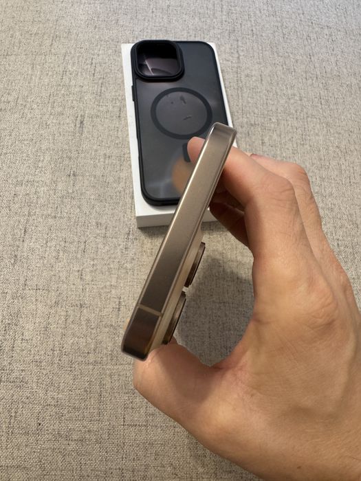 iphone 16 pro max 256gb desert titanium, ca NOU, baterie 100%