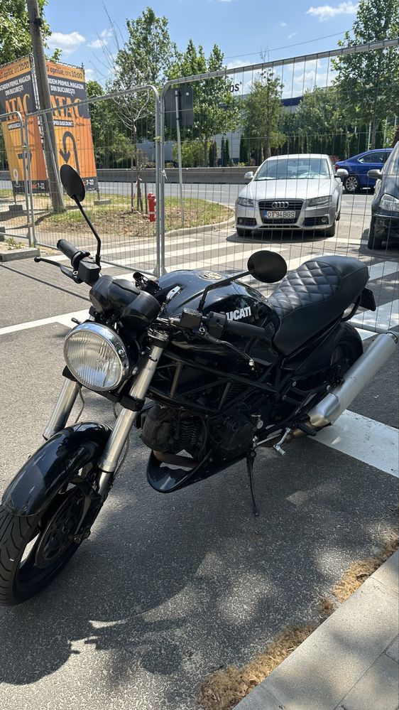 Ducati monster 695