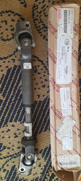 Продам,рулевой карданчик !TOYOTA AVENSIS