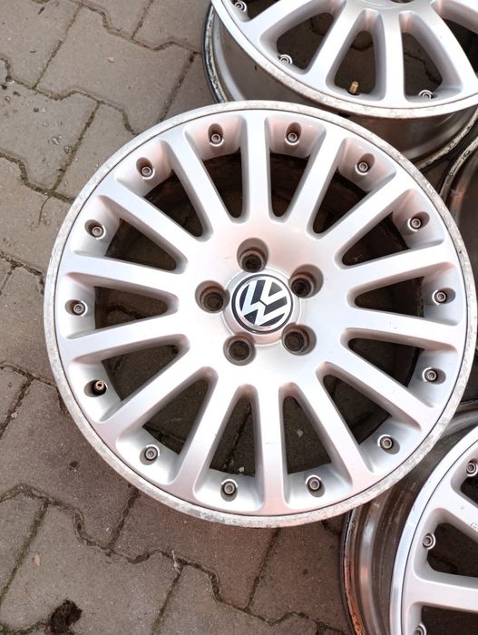 4jante5x112 R17 OEM passat cc b7.b8.alltrak golf5 6.7 tiguan turan
