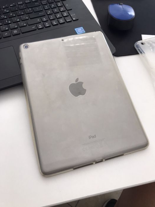 Силиконов гръб за iPad