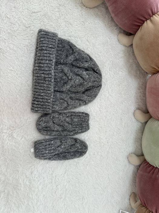 Set caciula si manusi bebe mix de lana marime 62/68