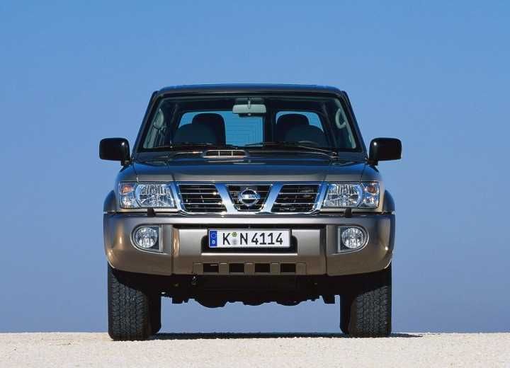 Placa troliu Nissan Patrol Y61 1998-2004 - Suport troliu DEDICAT