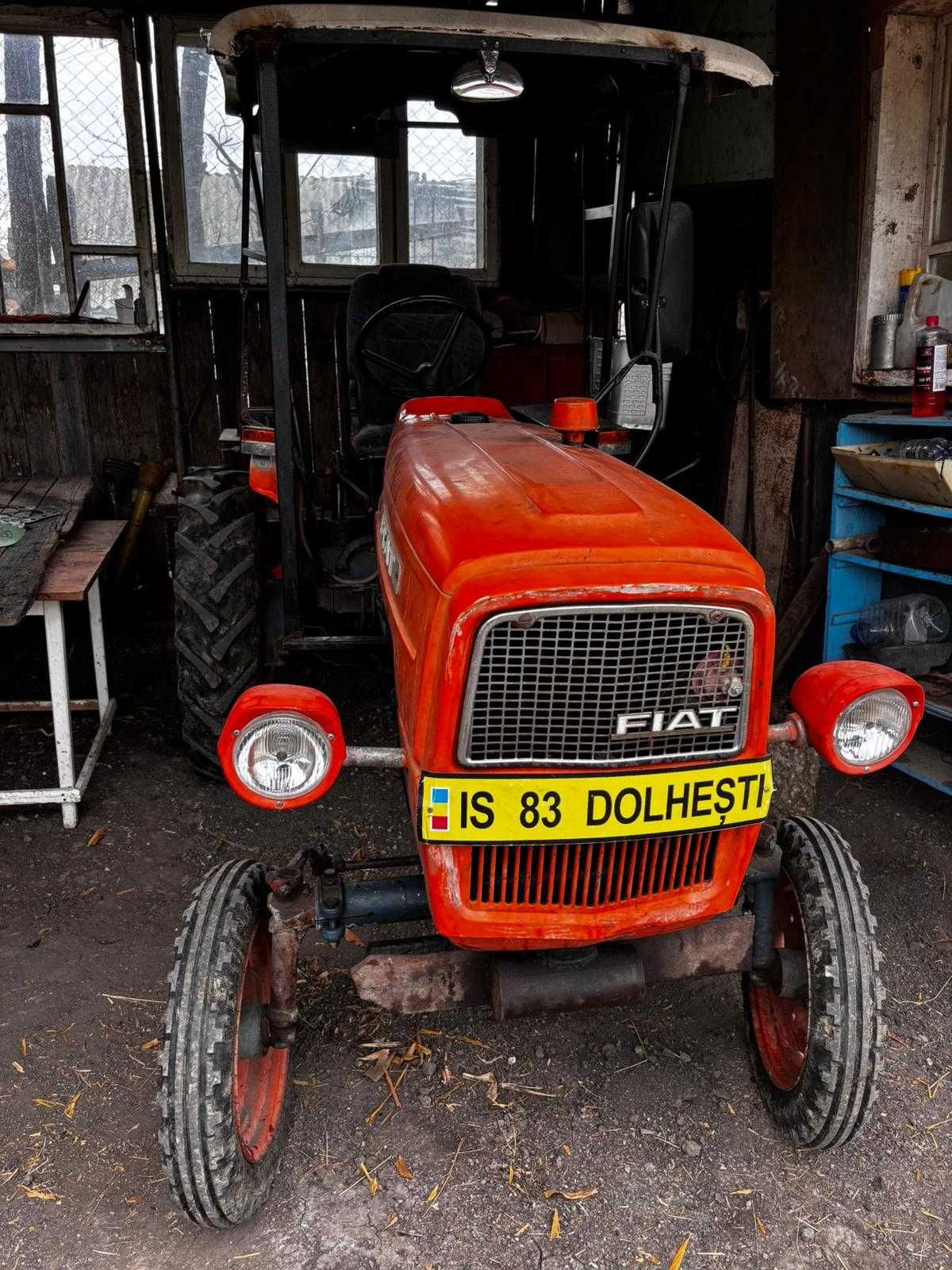 Tractor fiat 215